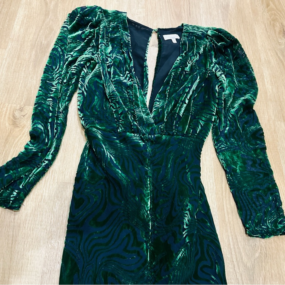 Long Sleeve Christmas Holiday Party Dress - Picture 11 of 16